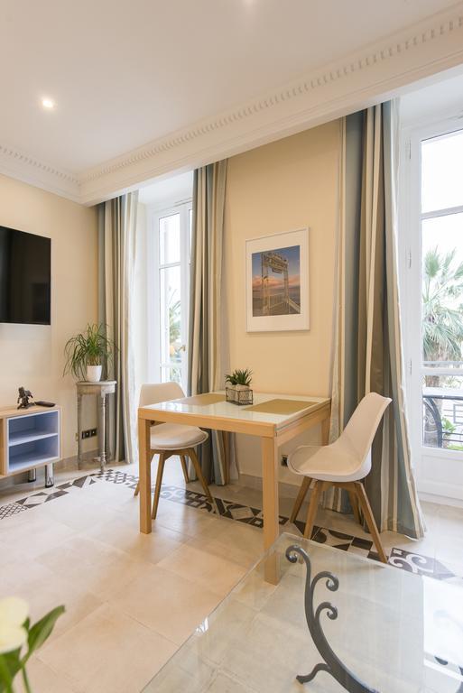 Apartment - Promenade Des Anglais Nice Rum bild