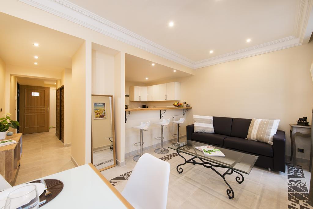 Apartment - Promenade Des Anglais Nice Rum bild
